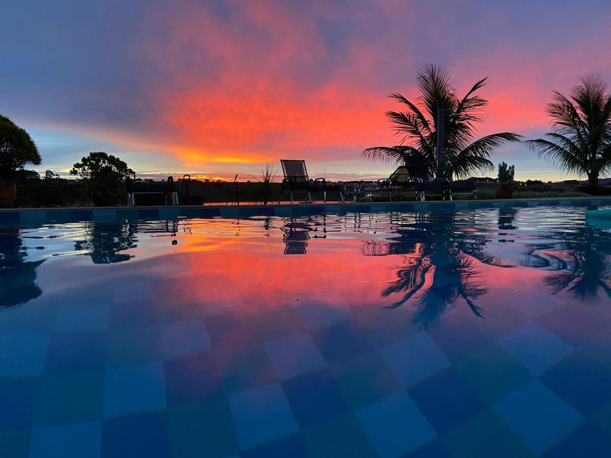 Pousada Dona Tereza Guape Bagian luar foto